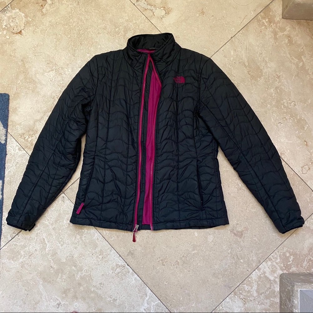 Women’s North Face insulated puffer jacket